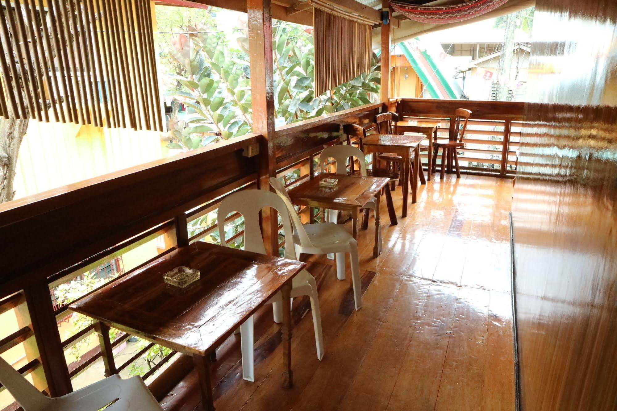 爱妮岛 巴雷帕拉瓜旅馆酒店 外观 照片